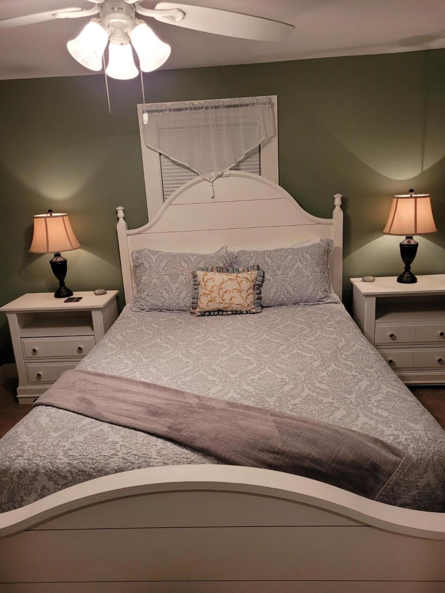 2 River Road Bed and breakfast